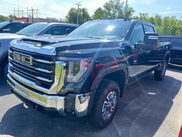 2026 GMC Sierra 2500 HD SLE in Onyx Black — front three-quarter view